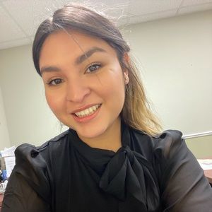 Meet your Posher, Sara